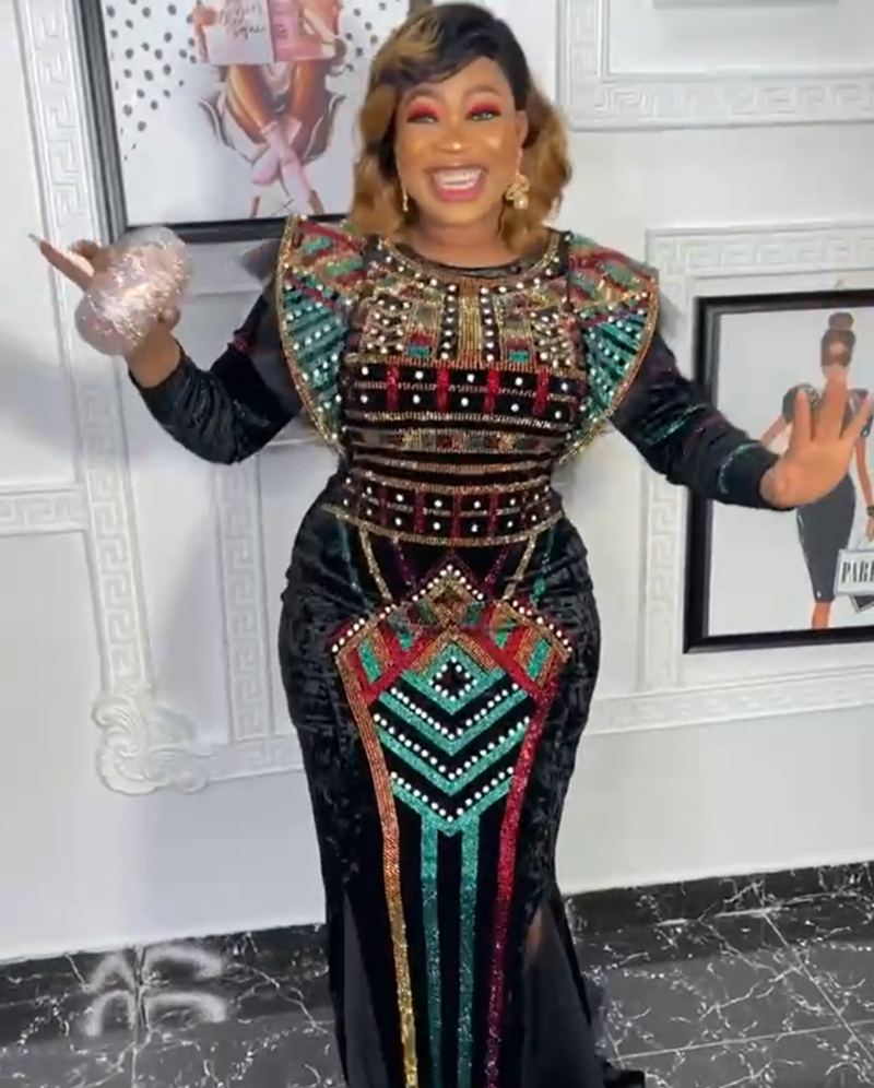 Elegant Women Bazin Rich Afric - Ethnic Fashion House reseña y precio