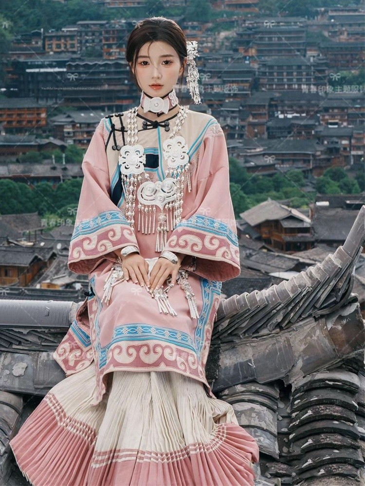 Pink Ethnic Style Clothing for - Ethnic Fashion Shoot reseña y precio