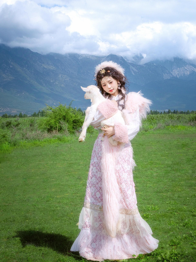 Yunnan Tibetan Costume Lijiang - Ethnic Fashion Shoot reseña y precio