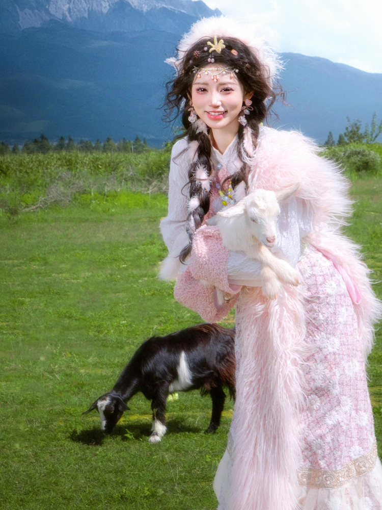 Yunnan Tibetan Costume Lijiang - Ethnic Fashion Shoot reseña y precio