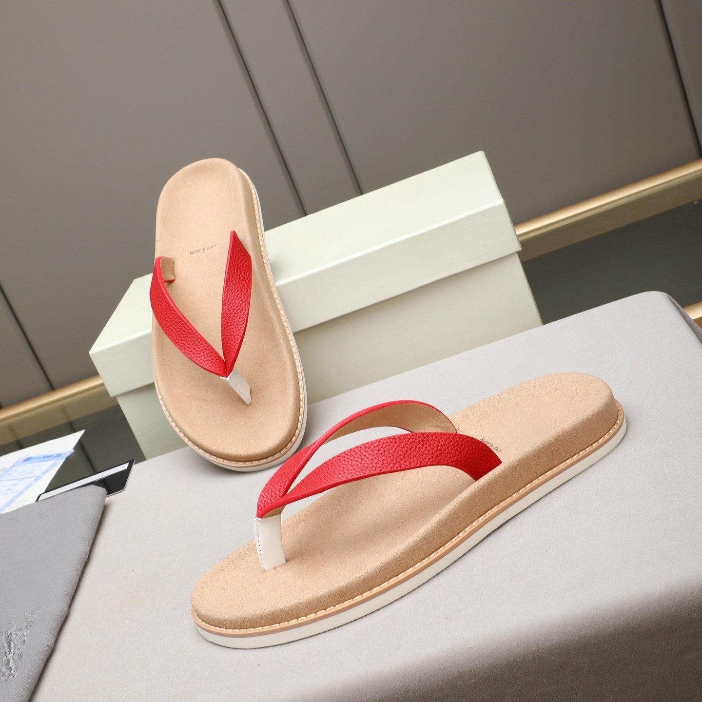 26 Holiday Gifts Luxury Brand  - Ethnic Fashion House reseña y precio