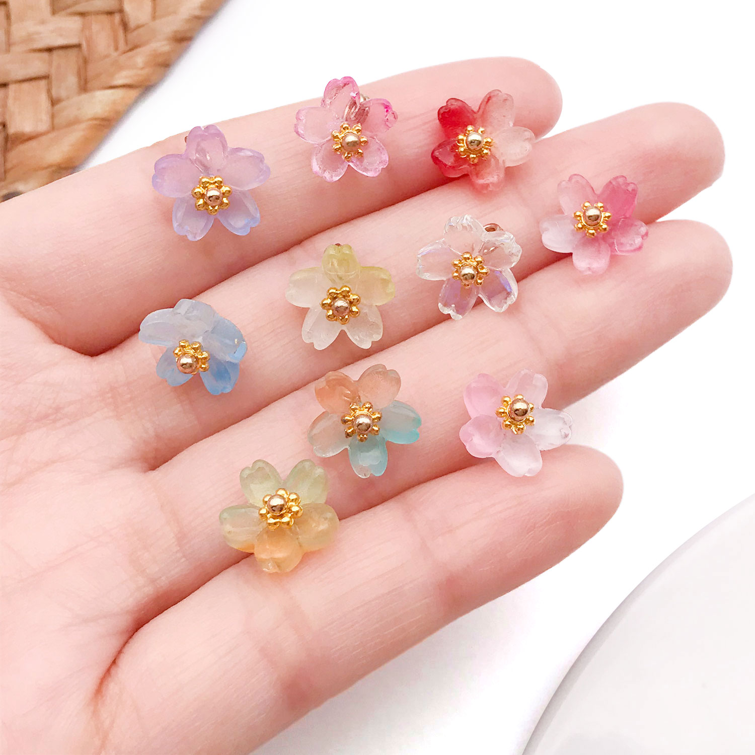 10/20pcs Vibrant Glass Cherry  - Ethnic Modern Fashion reseña y precio